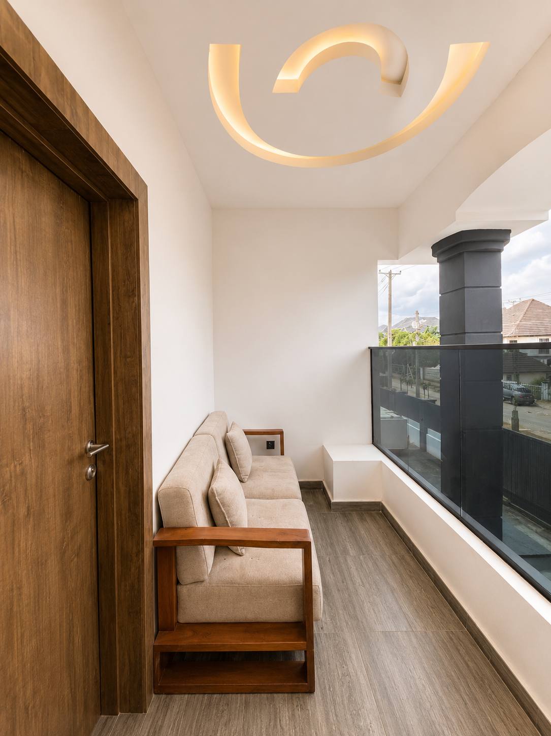 Room 205 — image 3