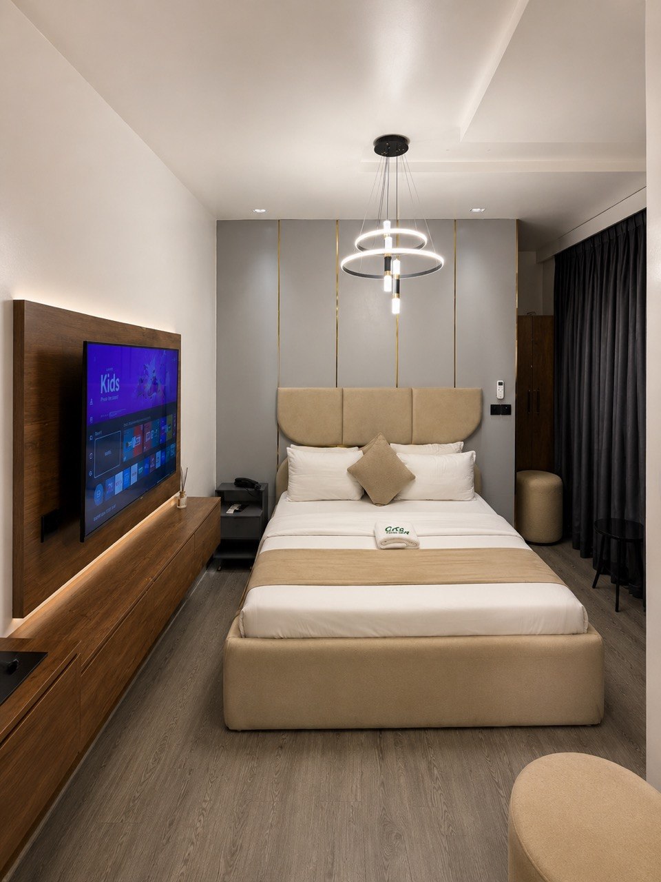 Room 206 — image 1